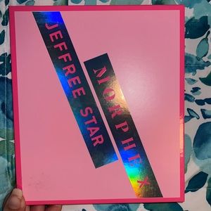 SOLD Jeffrey Star Morphe makeup palette